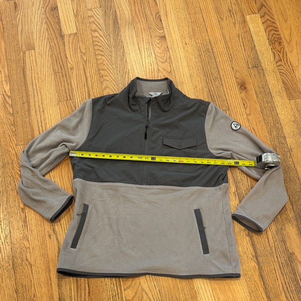 Ascend Gray and Black Quarter-Zip Fleece Pullover Size: XL - Picture 6 of 7